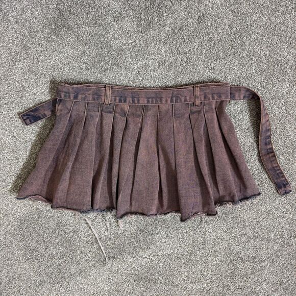 Fashion Nova Skirt Womens XL Pink Denim Pleated Mini Belted Raw Hem Micro Grunge - Picture 2 of 11